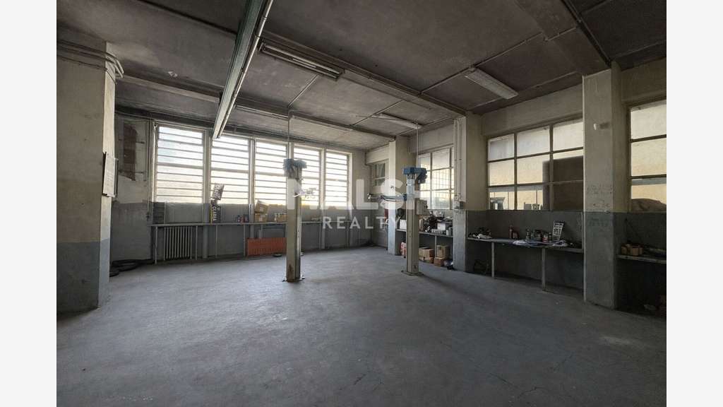 Local d'activités à vendre 418m² à Lyon 8ème