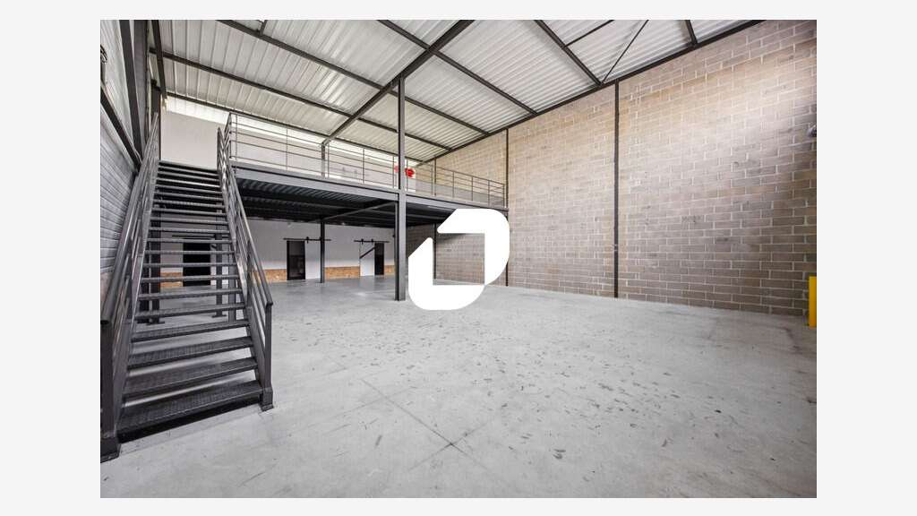 Vente Local d'activité 379m² Marcoussis