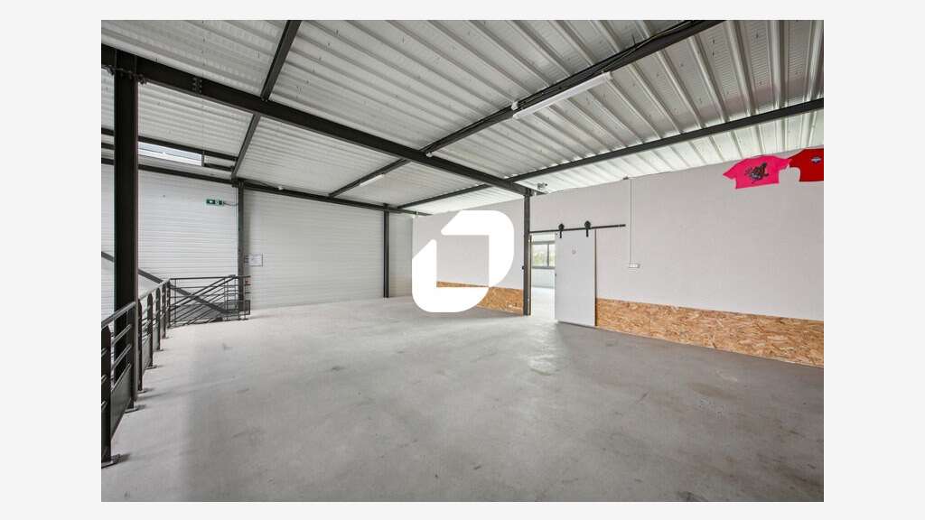 Vente Local d'activité 379m² Marcoussis
