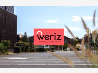 A vendre locaux neufs 952m² à Marignane