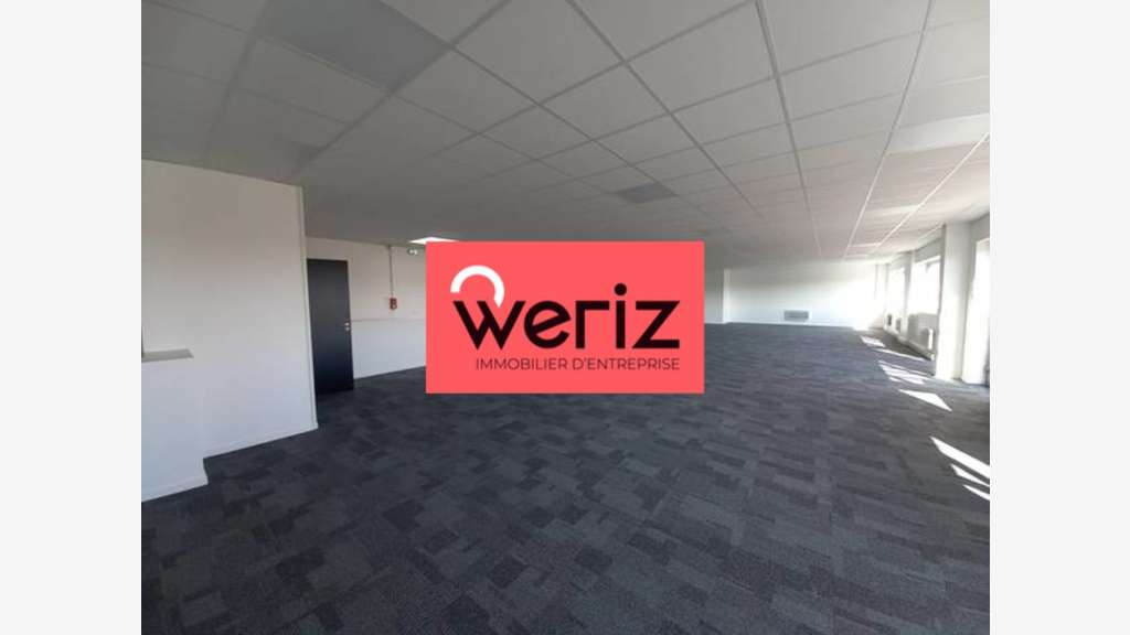 Vente locaux d'activité 9771m² à Marignane A7