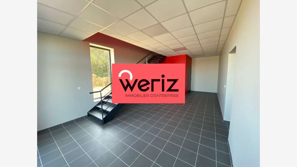 Vente locaux d'activité 9771m² à Marignane A7