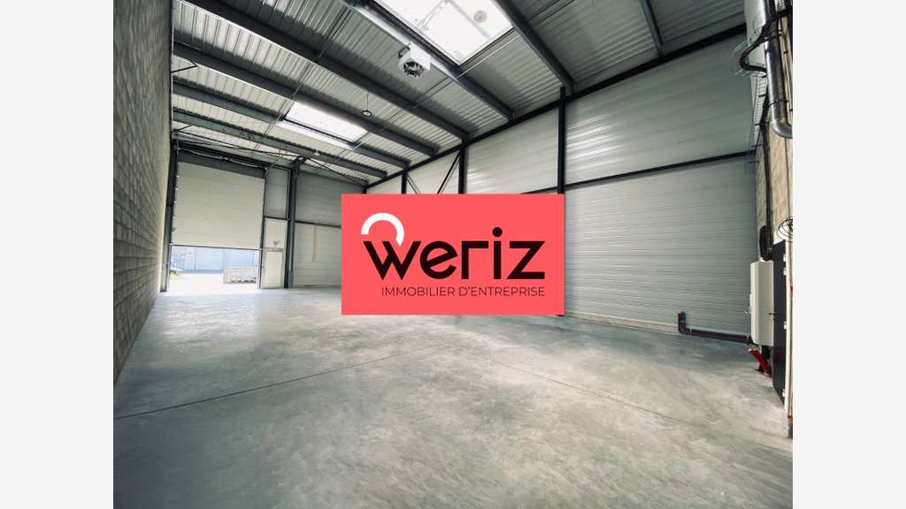 Vente locaux d'activité 9771m² à Marignane A7