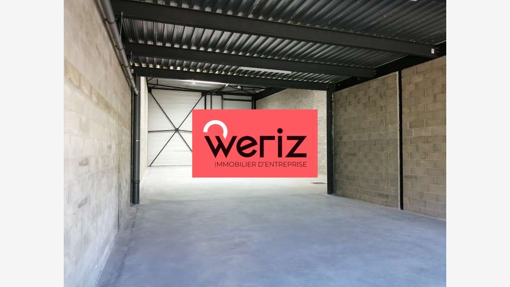 Vente locaux d'activité 9771m² à Marignane A7