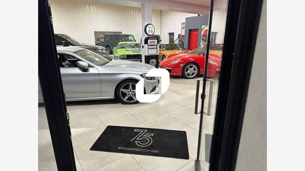 Vente Local d'activité 464m² Marines