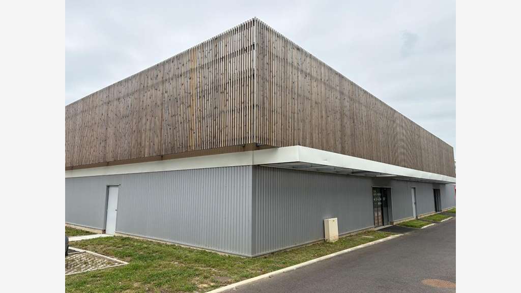 Vente local 350m² empl N°1 axe Bordeaux-Toulouse
