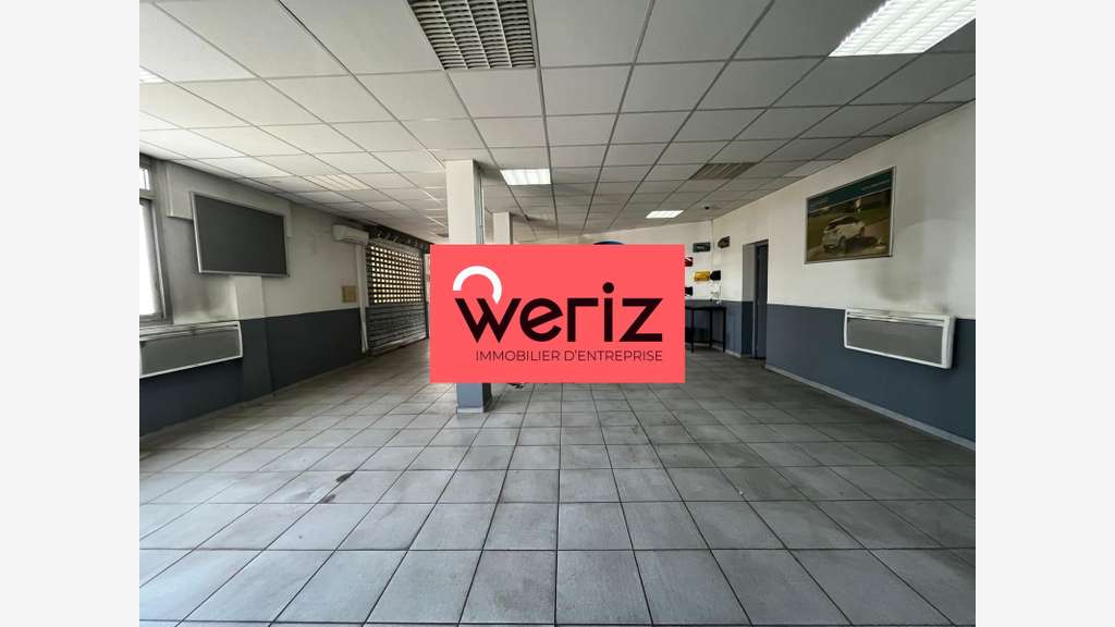 Location local 270m² Marseille 10e la Capelette