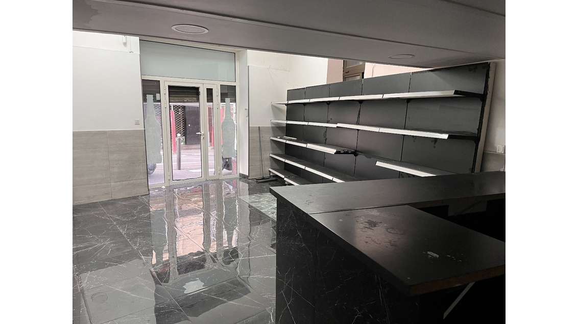 Local en plein centre ville rue Thiers Marseille 