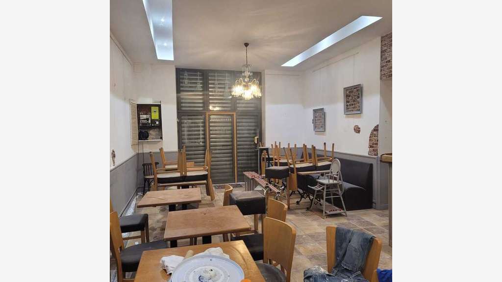 Vente murs commerciaux 87m² à Marseille Vieux-Port