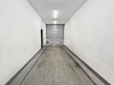 AV local d'activité 350m² Marseille 3 bdv National