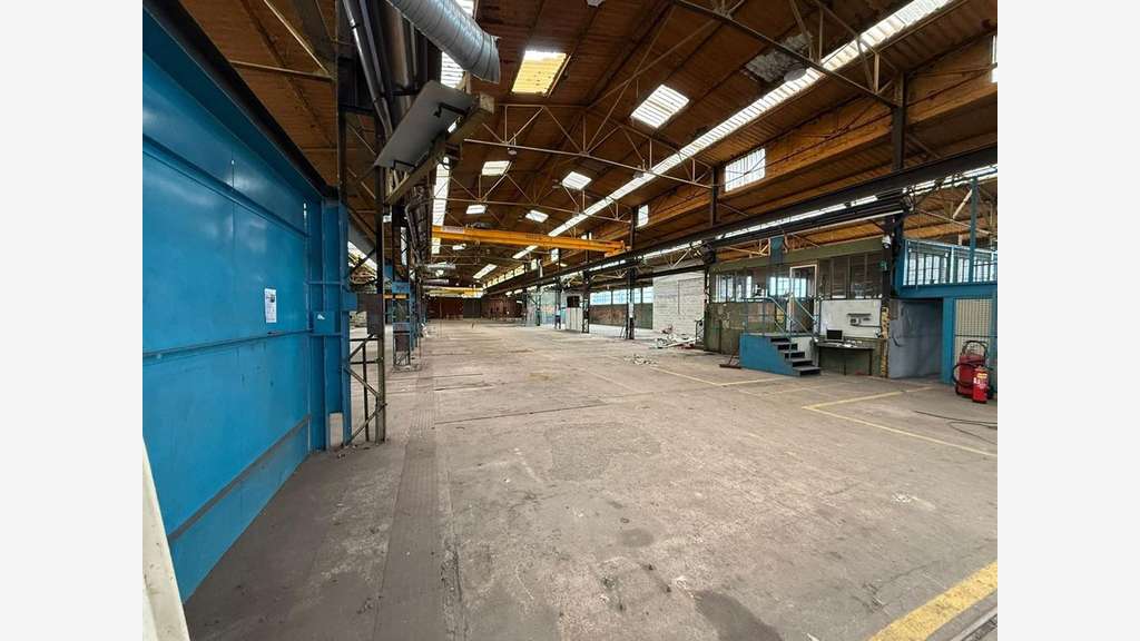 Local d'activités bureaux 3491m² à vendre à Meaux