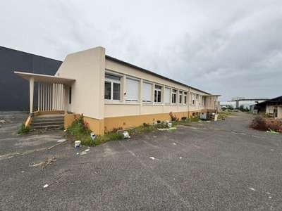 Vente Locaux d'activités - Entrepôts à Meaux
