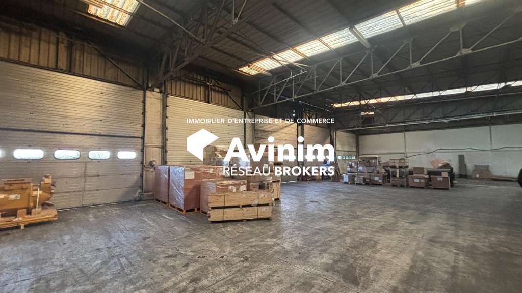 Vente ensemble industriel & logistique à Mélamare