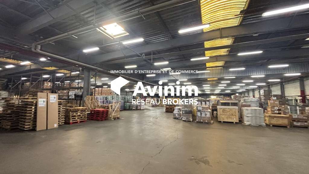 Vente ensemble industriel & logistique à Mélamare