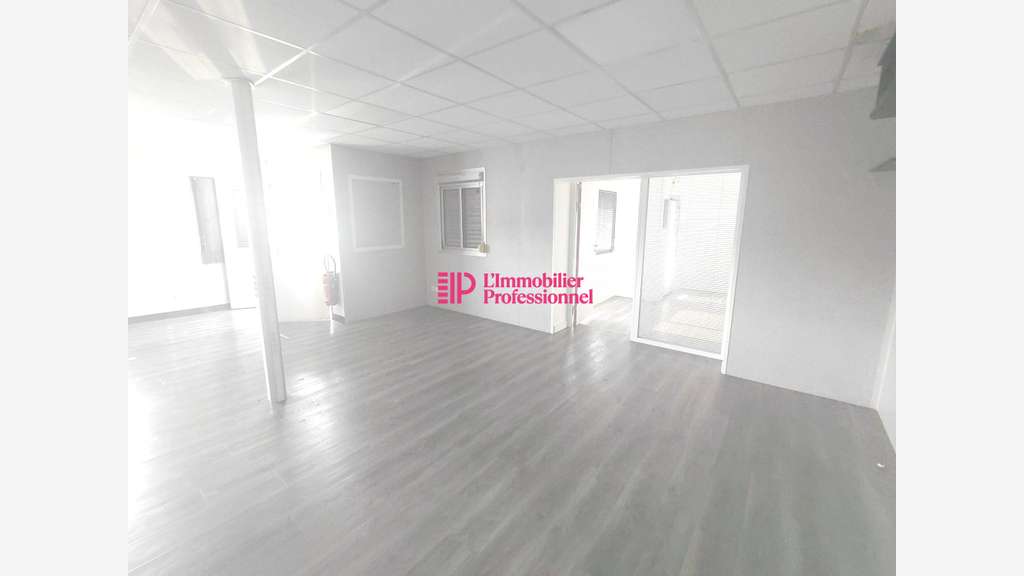 Vente entrepôt 6970m² ZA de Concarneau