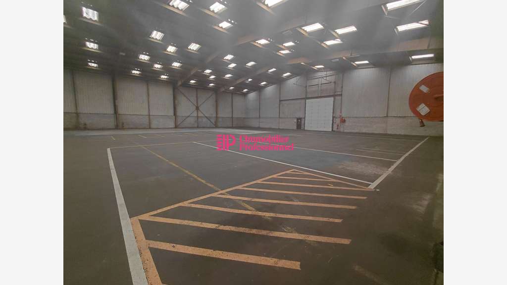 Vente entrepôt 6970m² ZA de Concarneau