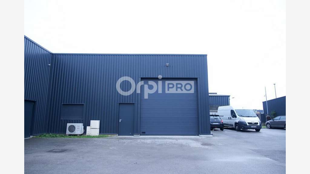 Local d'activité 258m² à vendre à Mions