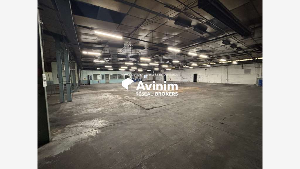Vente local industriel 2595m² à Miserey-Salines