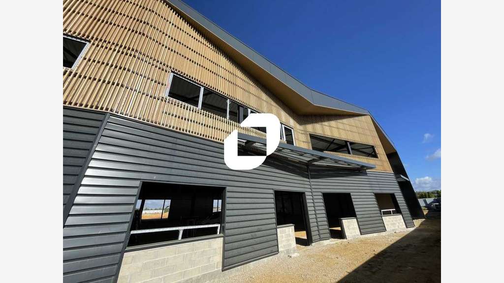 Vente Local d'activité 839m² Moissy cramayel