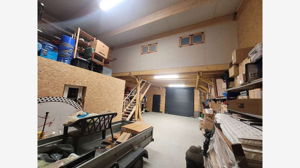 A VENDRE - Bâtiment d'activité 526 m2 M