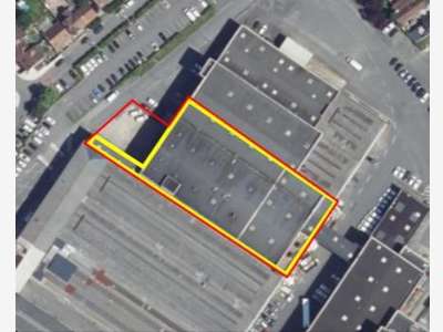 Site industriel cosmétique 5117m² à Montataire 