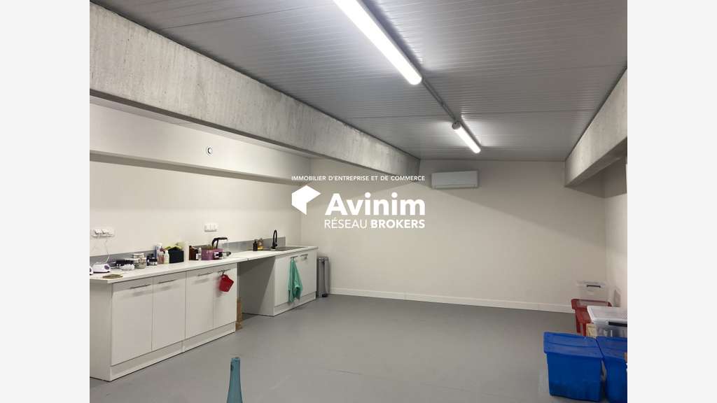 Vente local d'activité 270m² à Montauroux