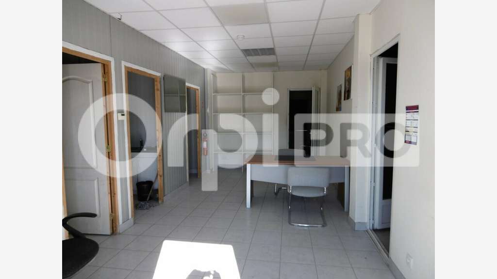 A vendre local d'activité 300m² ZAC Montech