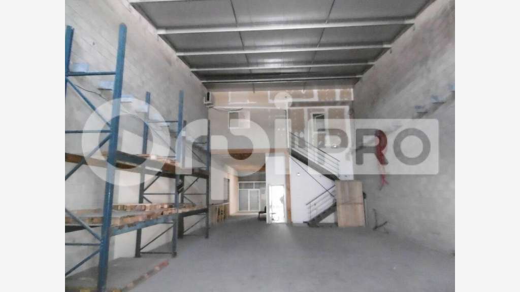 A vendre local d'activité 300m² ZAC Montech
