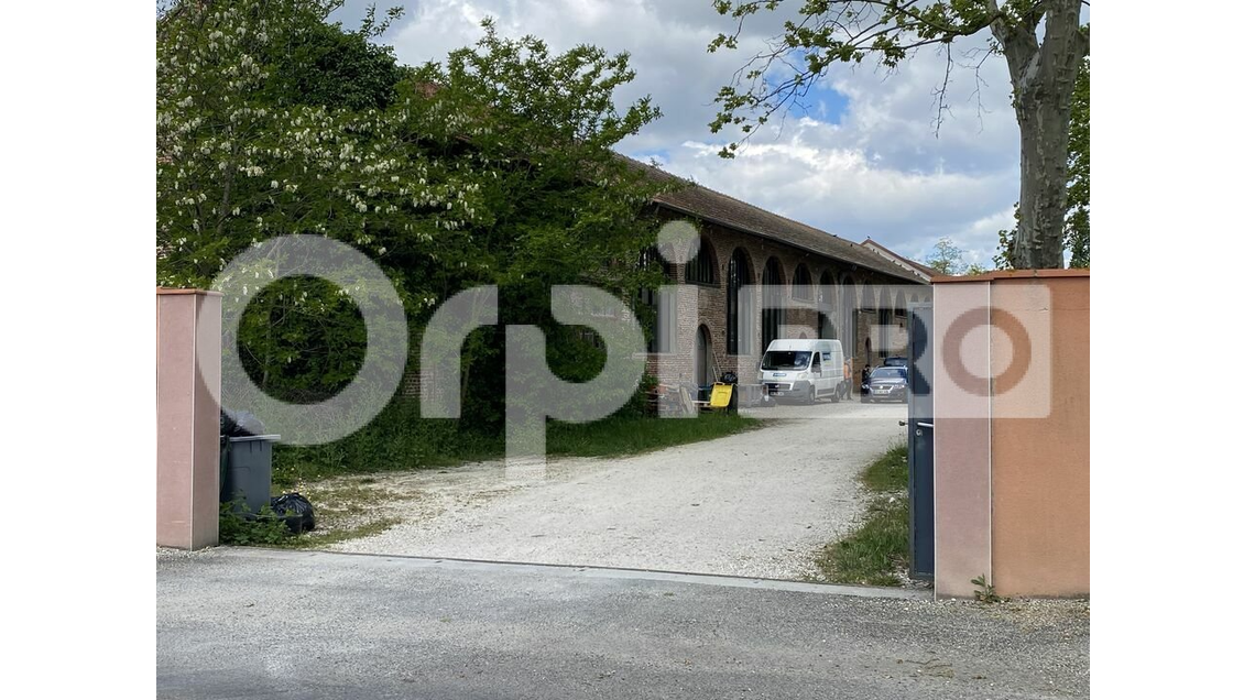 Cède bâtiment de caractère 280m² Montech centre