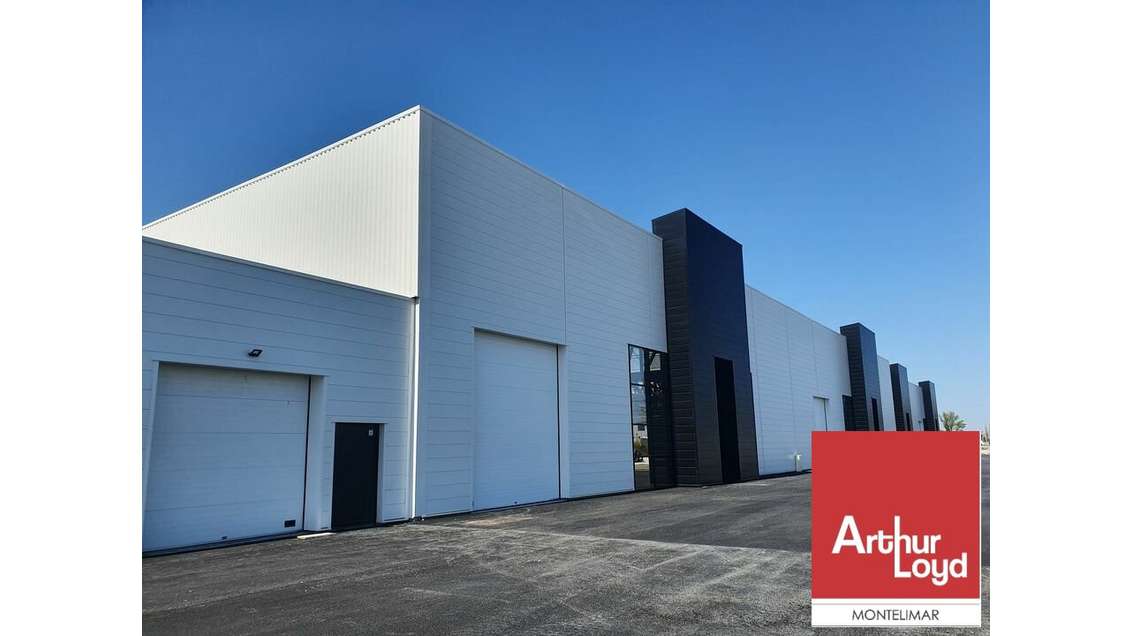 Vente local d'activité de 529m² à Montélimar Nord