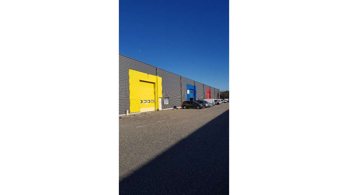 ATELIER OU ENTREPOT 350M² RECENT
