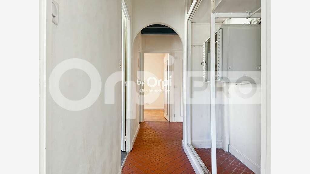 Vente local professionnel 159m² à Montluçon