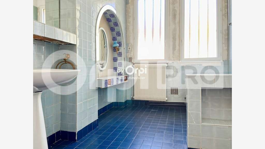 Vente local professionnel 159m² à Montluçon