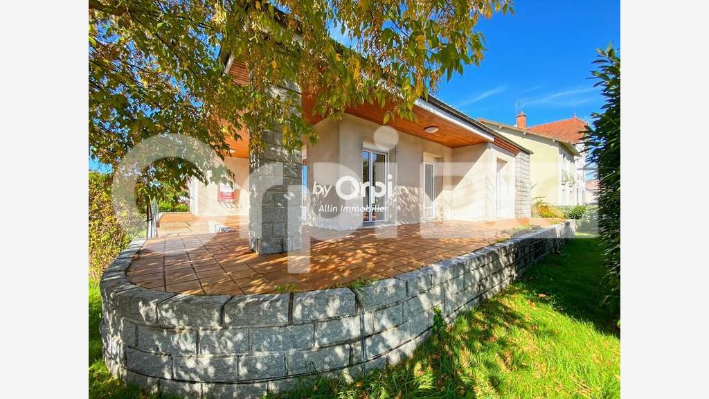 Vente local professionnel 159m² à Montluçon