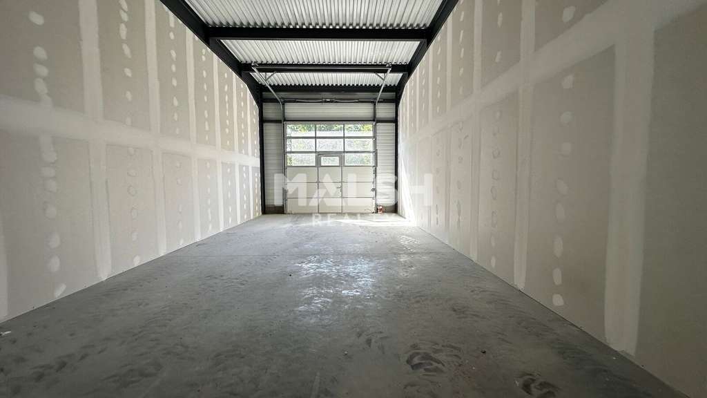 Locaux d'activités à vendre à Montmerle-sur-Saône
