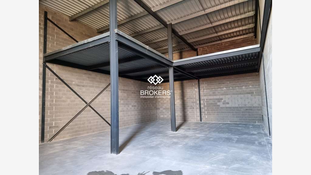 Local d'activité 246m² à 501.78m² Montpellier