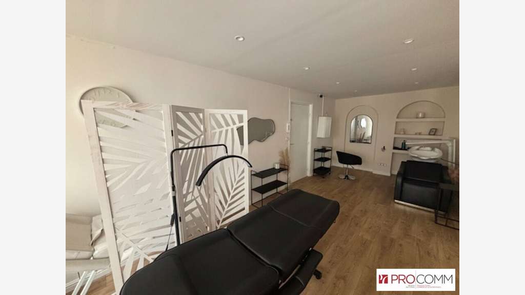 MONTPELLIER - LOCAL PROFESSIONNEL à vendre
