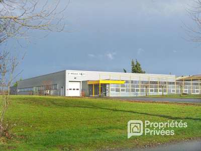 Vente entrepôt 1200m² à Montredon-Labessonnié