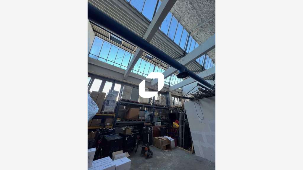 Vente Local d'activité 2858m² Montreuil