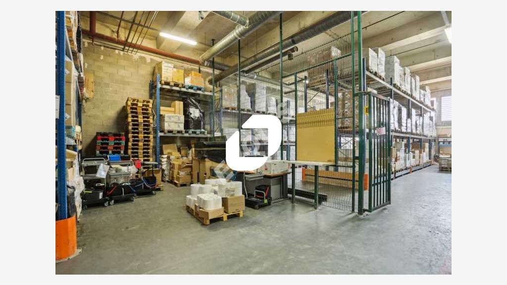 Vente Local d'activité 2858m² Montreuil