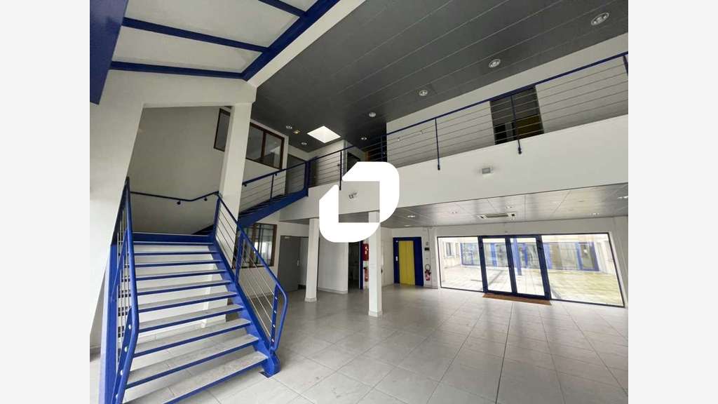 Vente Local d'activité 2514m² Morangis