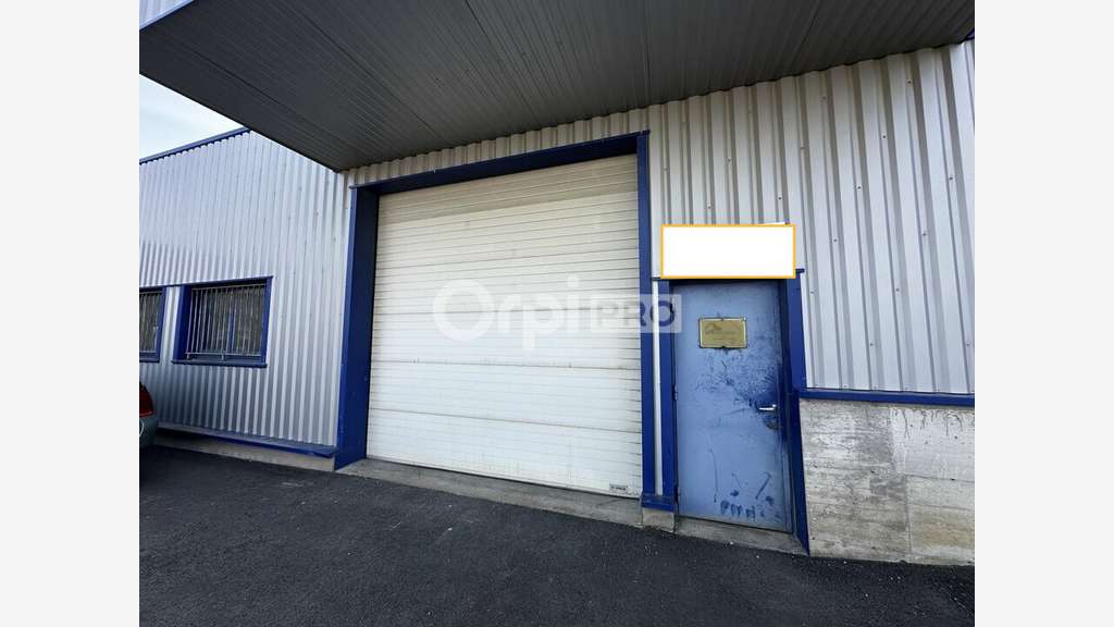 Local d'activité à vendre 307m² à Mornant