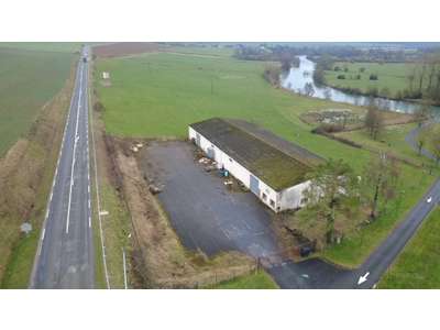 Vente Locaux d'activités - Entrepôts à Mouzon