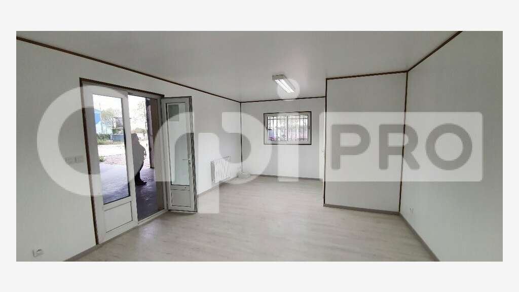 Local occupé à vendre à Nangis