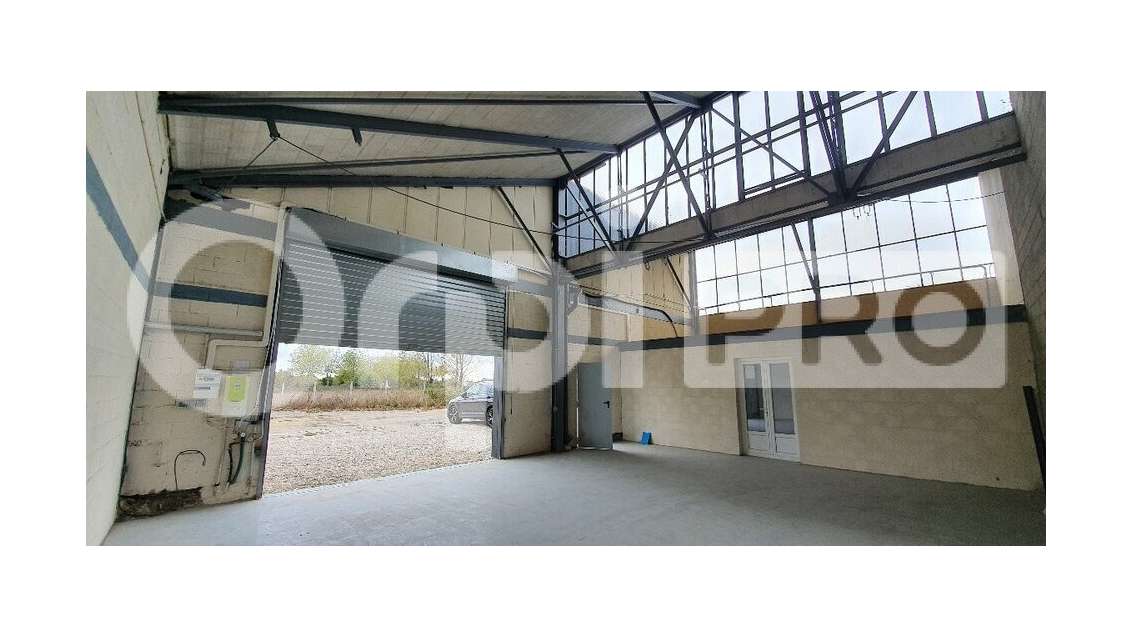 Local occupé à vendre à Nangis