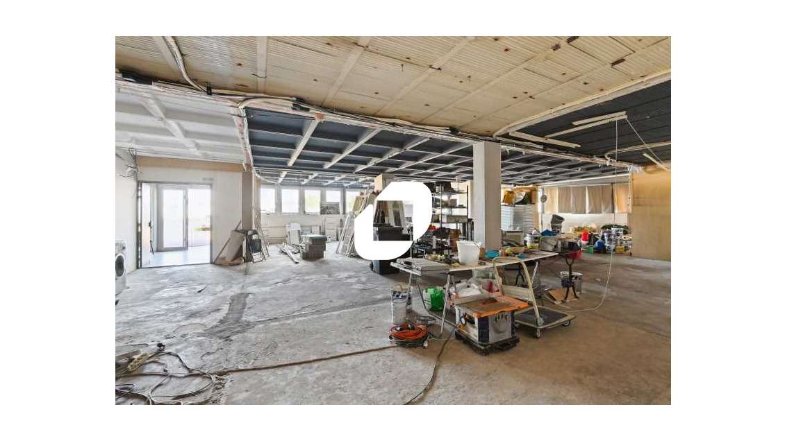 Vente Local d'activité 450m² Nanterre