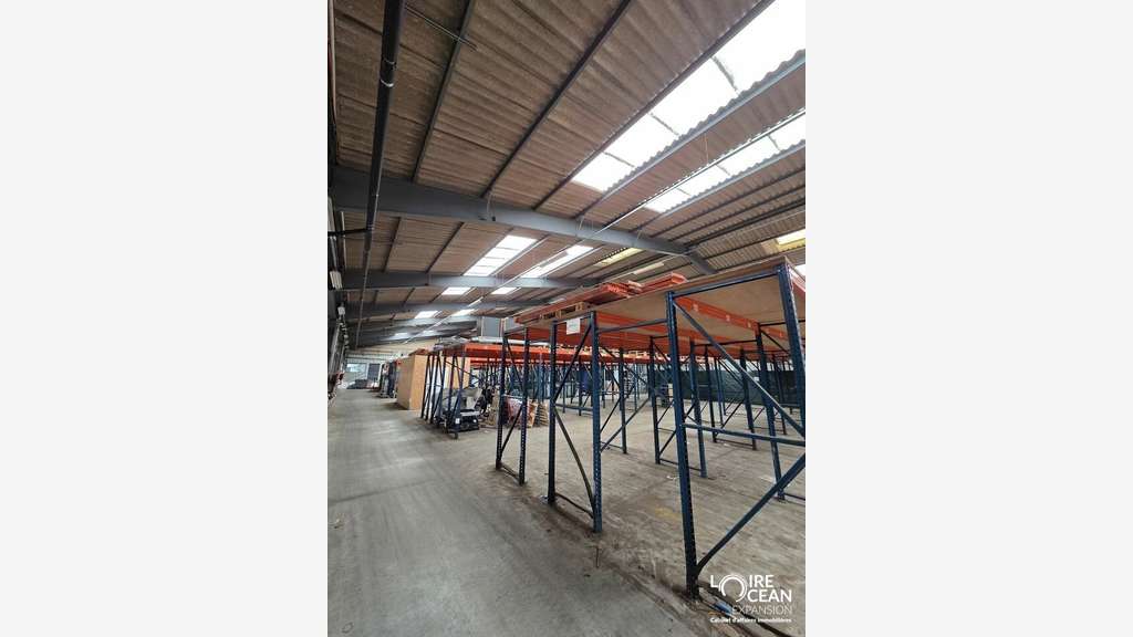 Vente ensemble immobilier d'activité 3332m² Nantes