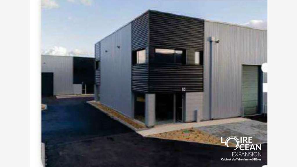 Vente local neuf 191m² en péripherique de Nantes