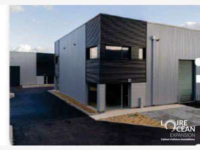 Vente local neuf 191m² en péripherique de Nantes