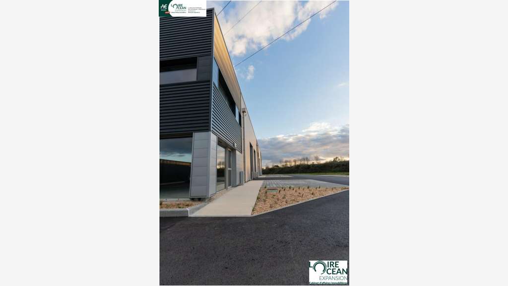 Vente local neuf 227m² à 15 min aéroport de Nantes